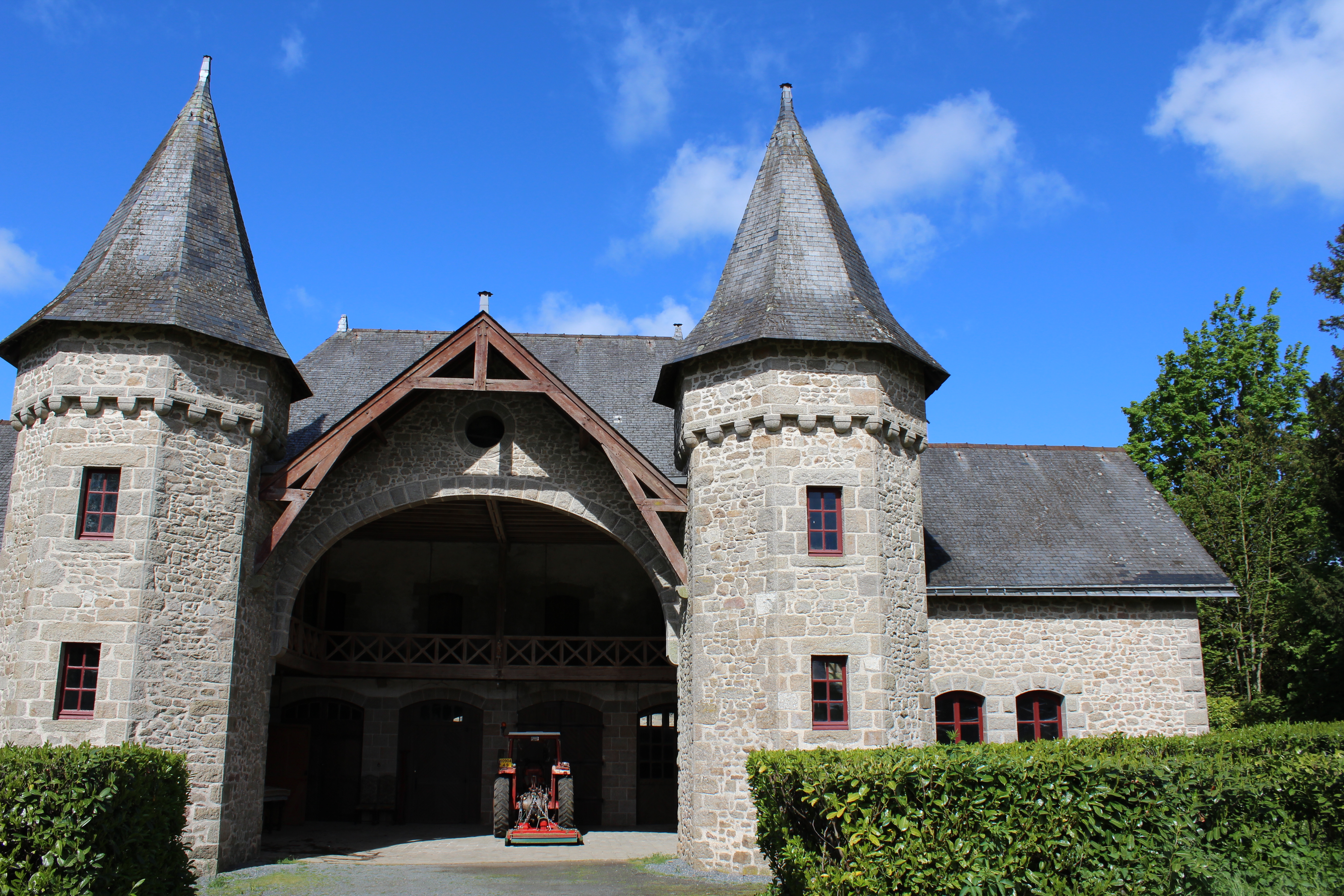 Ferme dpendance du chteau 1